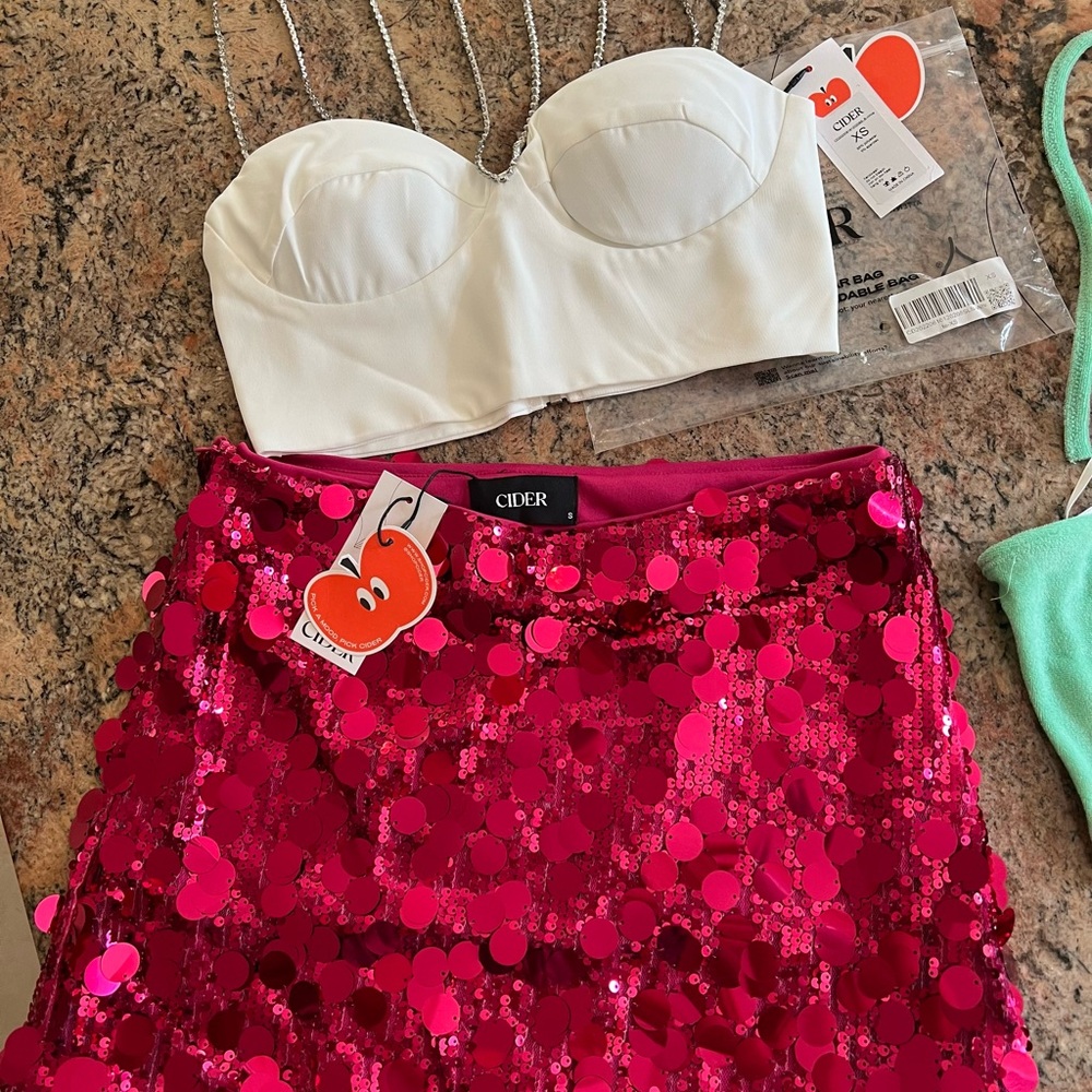 New Pink Sequin set Skirt:Sm & Bling Halter top:XS